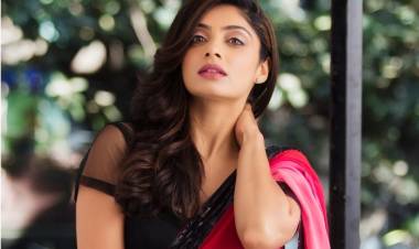 South Indian actress Bhavanaa Raao’s first step Into Bollywood...