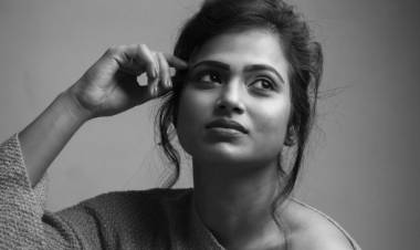 Ramya Pandian Photo Shoot Stills