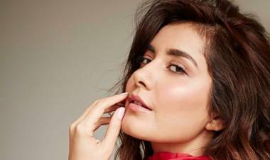 தமிழில் டாப் ஹீரோக்களின் படங்களில் நடிக்கும் ராஷி கண்ணா