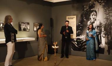 எ சினிமாட்டிக் இமேஜினேஷன் ஜோசப் விர்ஷிங் & தி பாம்பே டாக்கீஸ்