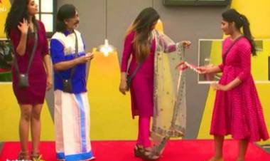 எனக்கு பச்சோந்தியும் வேணாம், நாயும் வேணாம் - விருதை தூக்கி எறிந்த லாஸ்லியா 