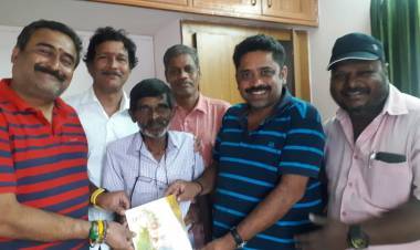 விஜய் சேதுபதி பிறந்தநாள் சிறப்பு  மலர் வெளியிடு  'மாண்புமிகு மக்கள் செல்வன்'   