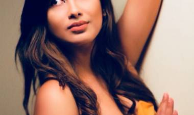 CockTail Movie fame #RashmiGopinath 