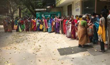 குட்டி பத்மினி 2000 பேர்களுக்கு  உதவினார்