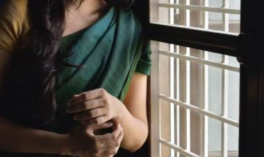 Take a look at the scintillating stills of Sridivya in her traditional look