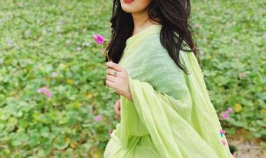 Charming pictures from Actress #Champika latest photoshoot!