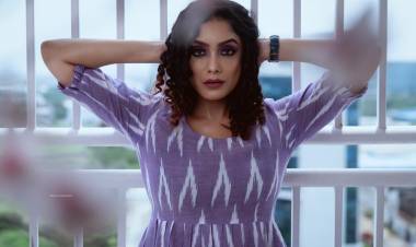 Take A Look At The Scintillating Photoshoot Stills of Nerkonda Paarvai Fame Actress @abhiramivenkat3