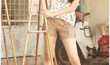 Actress #AnjenaKriti Mesmerizing With Her Engrossing & Stylish New Look! 