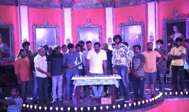 Makkal Selvan @VijaySethuOffl‘s #YaadhumOoreYaavarumKelir shoot wrapped up. 
