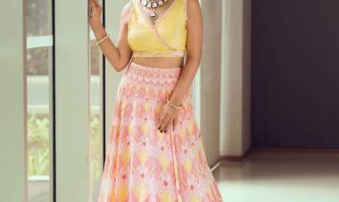 Actress #Nikkigalrani Dazzling Stills!! @nikkigalrani