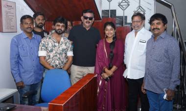#Mayathirai Teaser launched by Director @priyadarshandir .