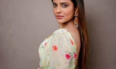 The ever adorable #AishwaryaRajesh looks gorgeous in these clicks.