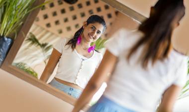 தற்போது Netflix தளத்தில் வெளியாகியிருக்கும், தெலுங்கு ஆந்தாலஜி திரைப்படமான “பிட்ட கதலு” திரைப்படத்தில்