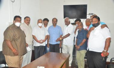 " கடமையைச் செய் " படக்குழு சார்பில் தமிழ் திரைப்படத் தயாரிப்பாளர்கள்  சங்கத்திற்கு கொரோனோ நிதி