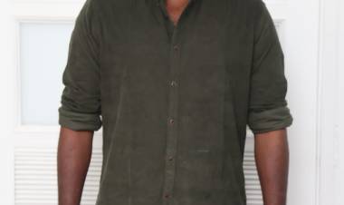 Actor @VijaySethuOffl  today contributed a sum of  Rs 25 Lakhs to the Tamil Nadu Chief Minister's Relief fund. 