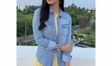 Actress #vidhyapradeep looks elegant in the latest stills