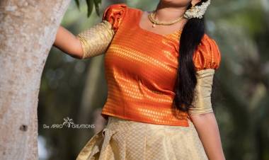 Actress Sushma Prakash looks ravishing as ever in traditional outfit.