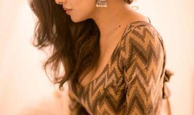 #SwagathaKrishnan looks delightfully charming in these recent pictures.