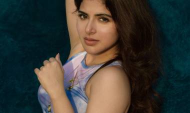 Can’t take our eyes off #IswaryaMenon as she stuns us with this Uber Stylish photoshoot 