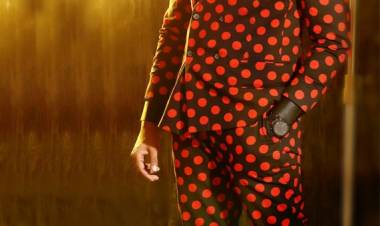 Debutant Actor Aadhav joins the team of Tamil rom com project ‘ Kettavannu Peru eduttha nallavan’, starring big boss fame Mahath, Aishwarya, Yogi Babu, Motta Rajendran among others.