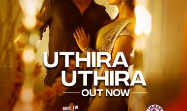 The video of #UthiraUthira song is out now.