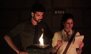 ரோஹிணி திரையரங்க வளாகத்திலுள்ள ‘மாயோன்’ பட கட்அவுட்டிற்கு பாலாபிசேகம்