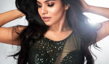 Actress #DivyaBharathi sizzles yet again  with her appealing looks and impeccable fashion statement in her latest photo shoot.