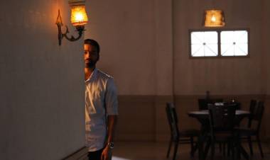 'நானே வருவேன்' படத்தின் டீஸர் ரசிகர்களின் முன்னிலையில் வெளியீடு