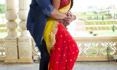 நடிப்போடு, தமிழும் கற்றுக் கொடுத்த இயக்குனர்!