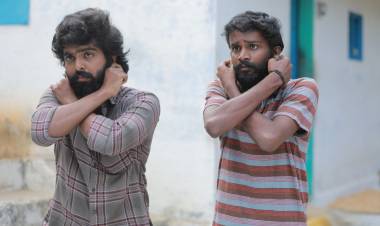 ஜிவி பிரகாஷ் நடிப்பில் வெளியாகவுள்ள 'கள்வன்' படத்தில் இருந்து களவாணி பசங்க என்ற நான்காவது சிங்கிள் லிரிக்கல் வீடியோ வெளியாகி ரசிகர்களின் மனதை கொள்ளையடித்துள்ளது!