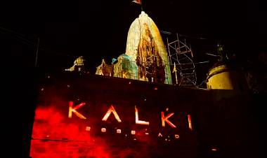 Amitabh Bachchan takes on the role of Ashwatthama in ‘Kalki 2898 AD’, Character unveiled in a monumental projection in Nemawar, Madhya Pradesh