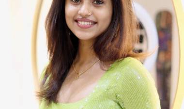 Graceful Actress Samriddhi Tara’s debut Tamil film ‘Myyal’