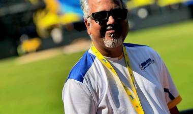 இயக்குனர் பத்ரி வெங்கடேஷ், சேப்பாக்கம் மைதானத்தில் நடைபெற்ற சென்னை சூப்பர் கிங்ஸ் ரசிகர்களின் பிரம்மாண்டமான 'ரோர் 26' (Roar 26) நிகழ்ச்சியின் இயக்குனராகப் பொறுப்பேற்று வெற்றிகரமாக நடத்தியுள்ளார்.