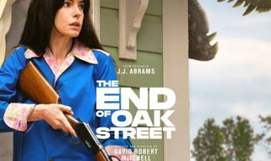 Will the Platt Family Survive What Lies Beyond? Check out the new Trailer for The End of Oak Street