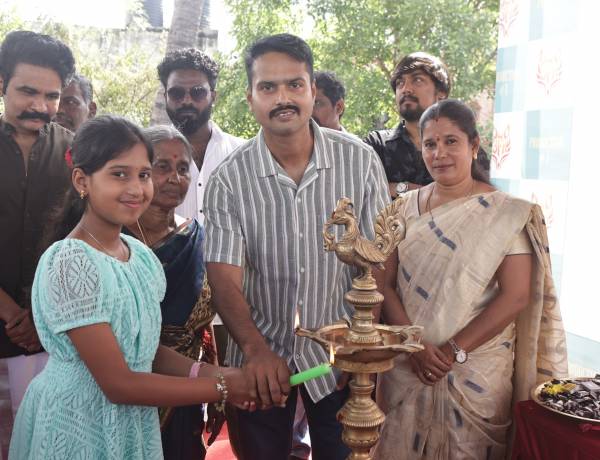 Fire Fox Film House நிறுவனம் சார்பில் சரணிகா தயாரிப்பில் உருவாகும் புரொடக்ஷன் நம்பர் 1