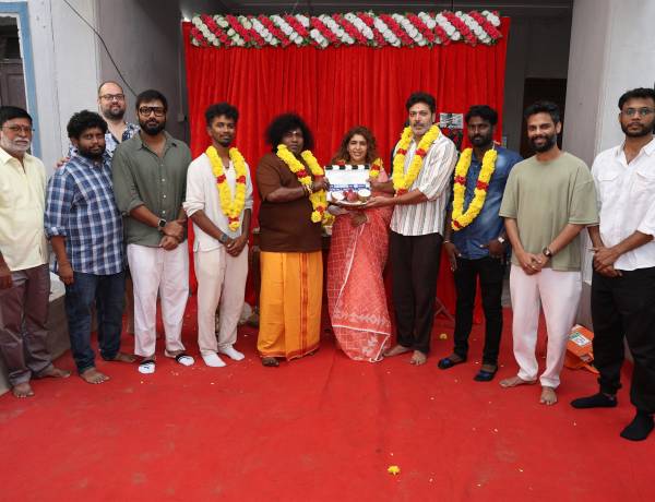 ரவி மோகன் ஸ்டூடியோஸ் தயாரிப்பில் “An Ordinary Man” திரைப்படம் பூஜையுடன் தொடக்கம் – இயக்குநராக தன் புதிய பயணத்தை தொடங்கும் ரவி மோகன் ; நகைச்சுவை நாயகனாக யோகி பாபு!