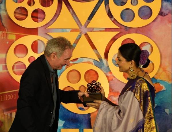 மும்பையில் நடைபெற்ற IIFTC சுற்றுலா விருதுகளில் நடிகை குஷ்பு சுந்தருக்கு கௌரவம்; 'GOAT' மற்றும் 'இந்தியன் 2' படங்களுக்கு விருதுகள்!