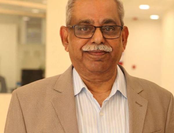 கருப்பு வெள்ளை, மோனோ, ஸ்டீரியோ, சினிமாஸ்கோப், அவிட், டிஜிட்டல் என காலம்தோறும் பல தொழில்நுட்ப 