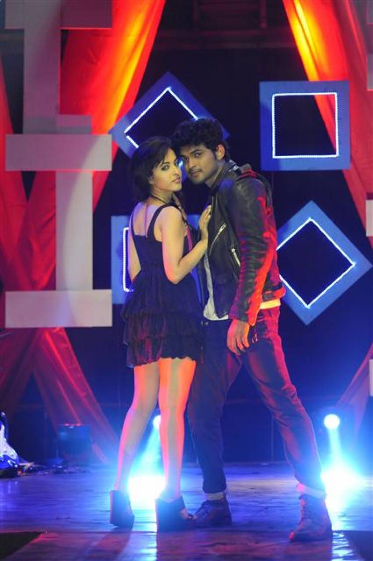 "Chithiram Pesuthadi 2" Movie Stills and Cast Crew Details