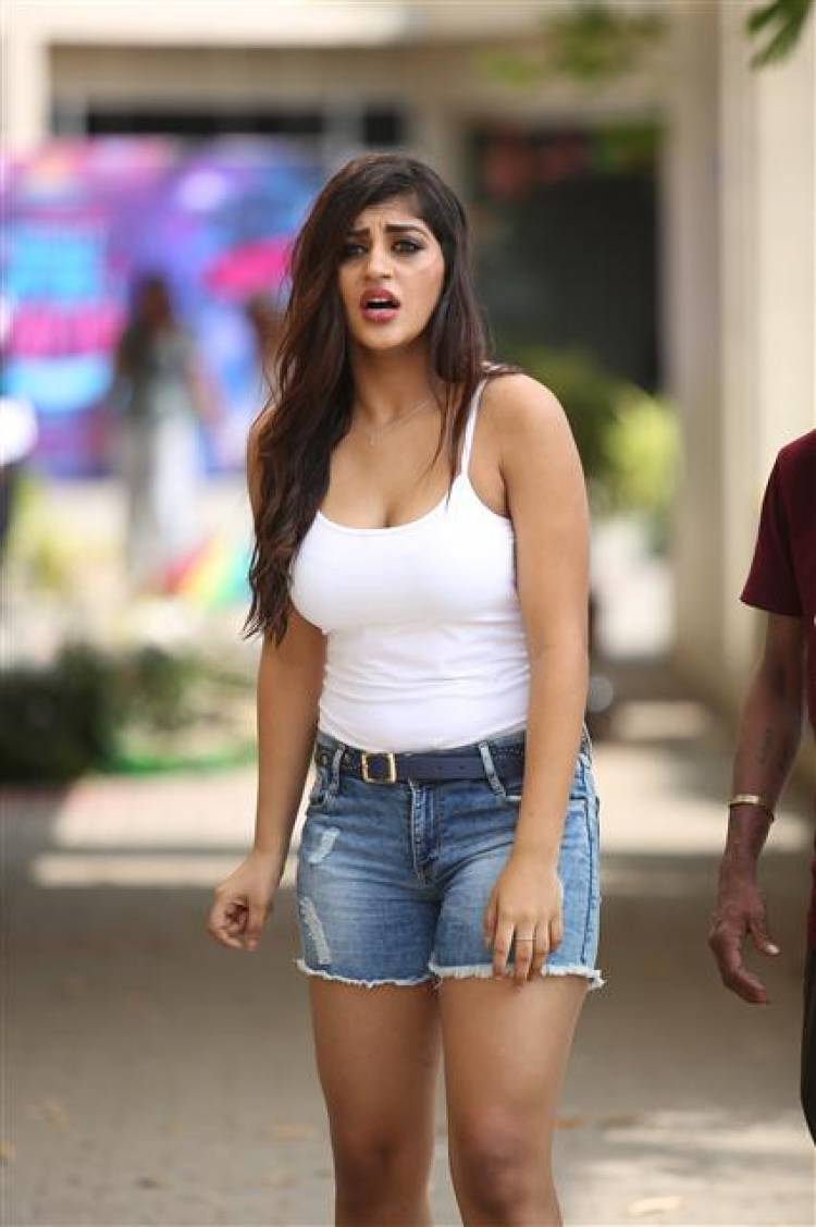 ZOMBIE - Tamil Movie Stills