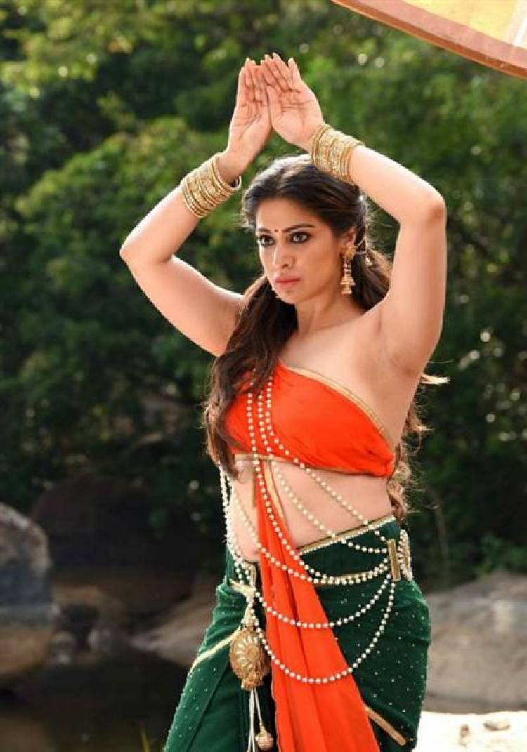 "NEEYA 2" Movie Brand New Stills 