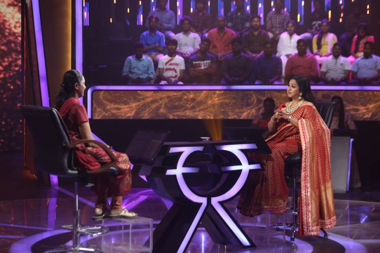 Witness the dream of Valli Kannu being fulfilled on the first episode of the much-awaited game show “Kodeeswari”