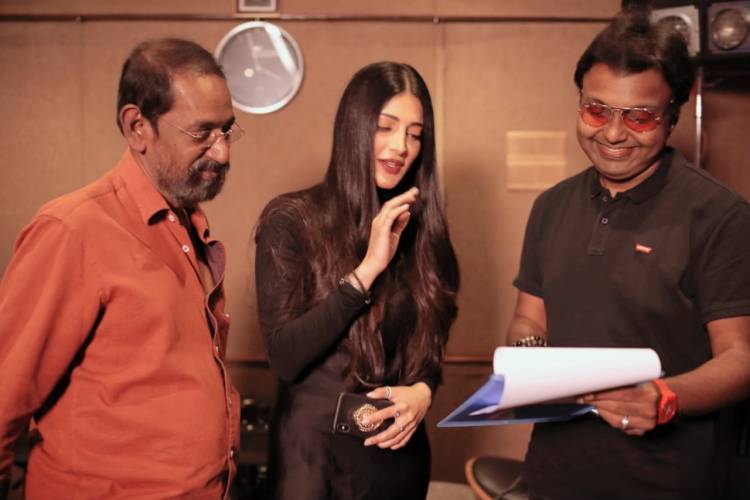 Beautiful Shrutihaasan has rendered   a Melodious Romantic Track in director SPJhananathan 's Laabam