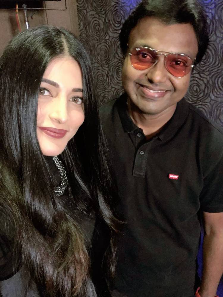 Beautiful Shrutihaasan has rendered   a Melodious Romantic Track in director SPJhananathan 's Laabam