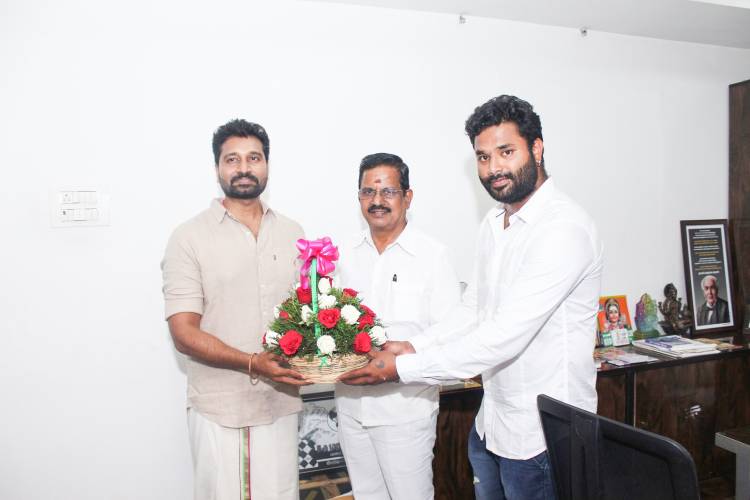 தமிழ் திரையுலகில் முதல் முறையாக '1 ஷூட் 2 பிக்சர்ஸ்' கருத்துருவாக்கத்தில் #அசால்ட் & #ஃபால்ட் - ஒரு புதுமையான முயற்சி