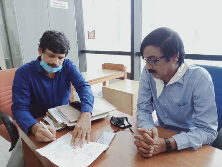 அரசு விளம்பரப் படங்களை இயக்கும் "கட்டில்" திரைப்பட இயக்குனர்