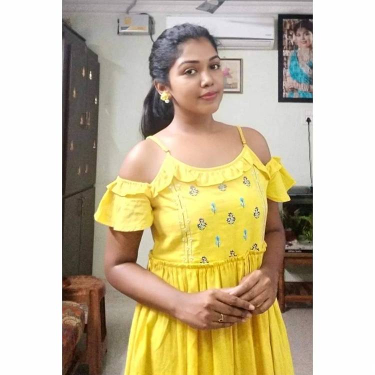 Golden girl Actress Riythvika spreading yellow love