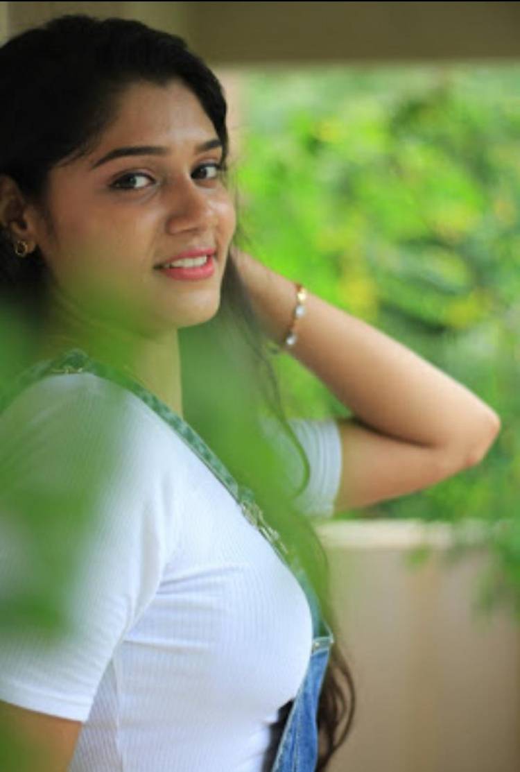 BeezyStar Actress Aradhya pollathaulagilbayangaragame fame