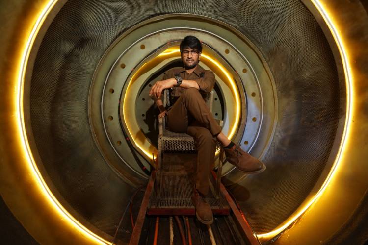 டிக்கிலோனா'வில் இளையராஜாவின் ஹிட் பாடல்