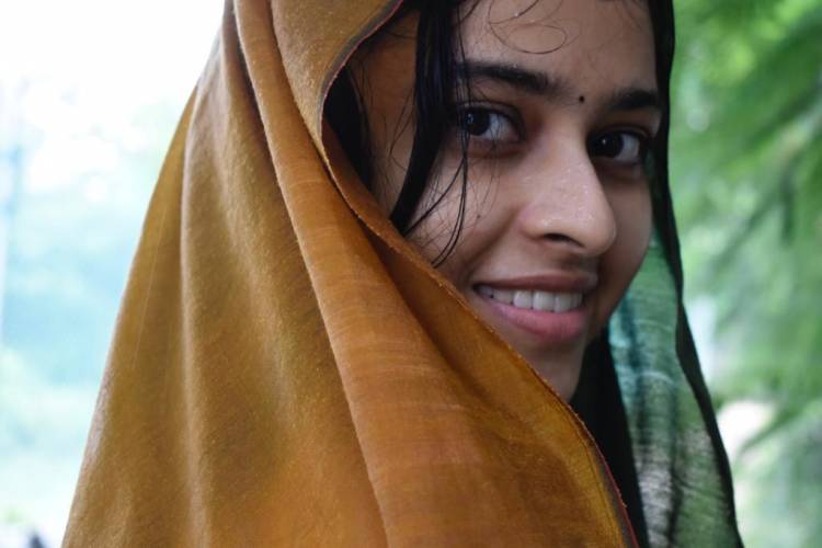 Take A Look At The Latest Heavenly Stills Of Actress @SDsridivya.